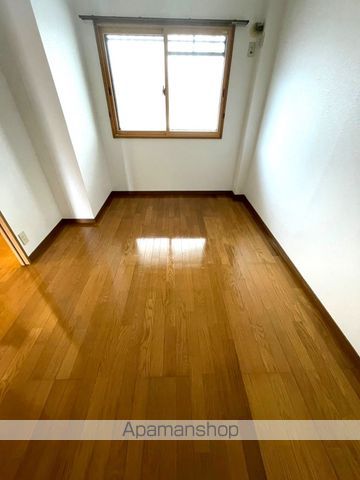 ルアナエステート正手の内装写真