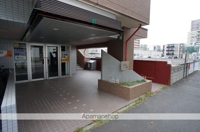 アルバ桑園の玄関写真