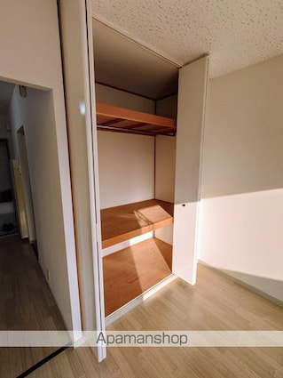 滋賀県彦根市西今町[1K/23.77m2]の収納