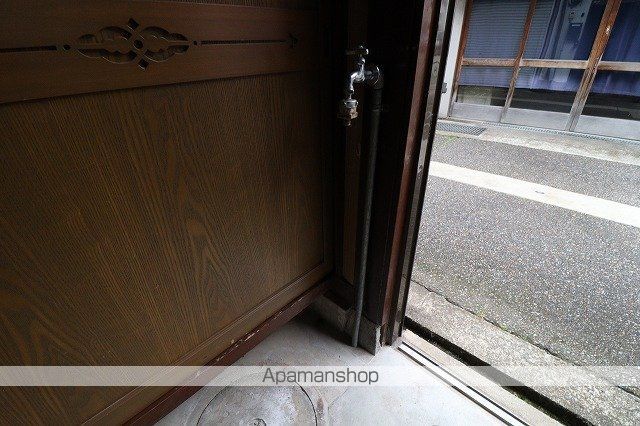 城端線 福光駅 徒歩7分 2階建 築28年の内装写真