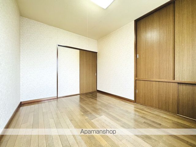 昭和2丁目35番1棟2戸の内装写真