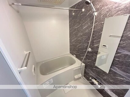 （仮称）向中野道明アパート工事[2LDK/56.89m2]のバス