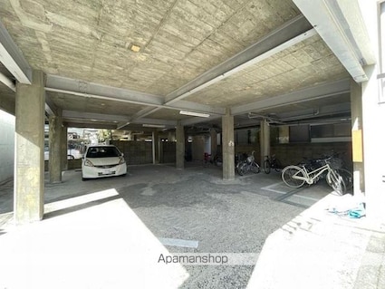 Ｒｅｎｏーｂａｎｃｈｏ[1K/36.29m2]の駐車場
