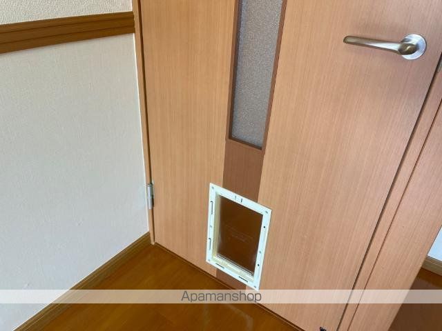 ウィズ ワン ヒルズの内装写真