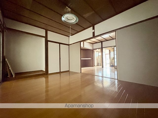 松岡田端アパートの内装写真