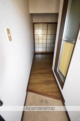 ラフィーヌケイン[2K/29.7m2]の玄関