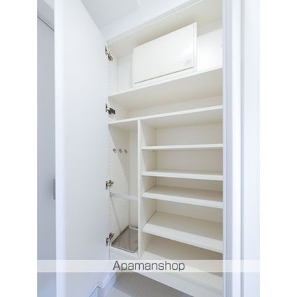 グランテール代々木[1K/25.39m2]の収納2