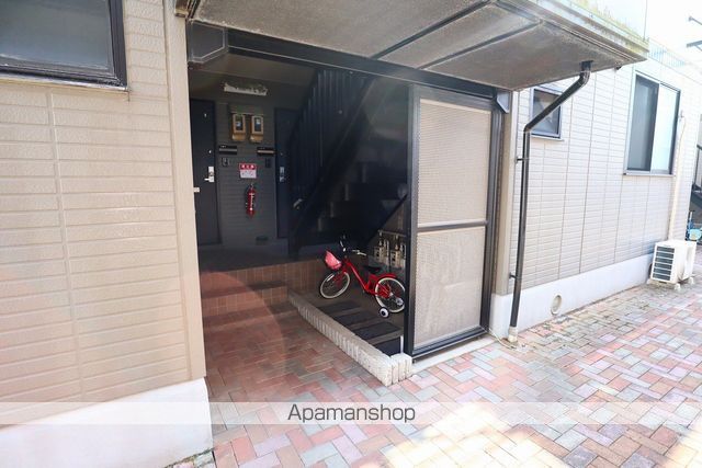 クレセントヴィラ日置江 Bの玄関写真