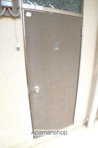 カーサつるやの玄関写真