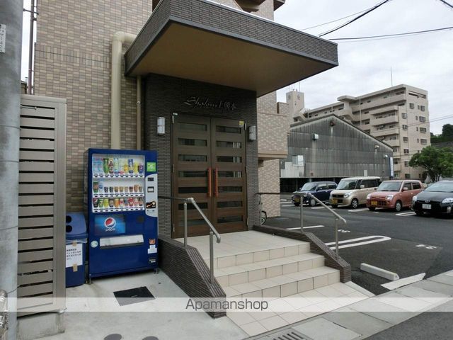 シャローム上熊本の玄関写真