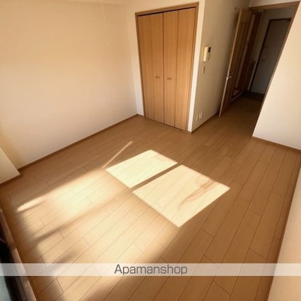 リバーレイクヒルズ[1R/25.97m2]のリビング・居間