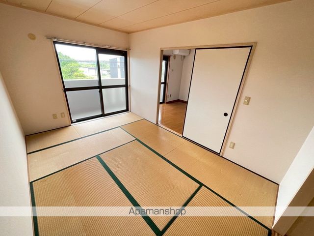 バードバレーEASTの内装写真