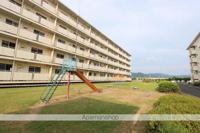 ビレッジハウス瀬高4号棟の玄関写真