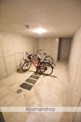フォンテーヌ新道東の玄関写真
