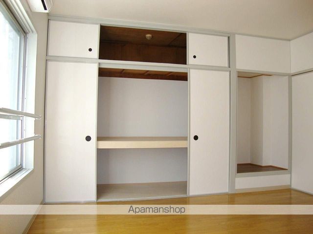 HIRATABLDの内装写真