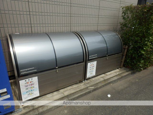 【昭島市大神町のアパートの写真】