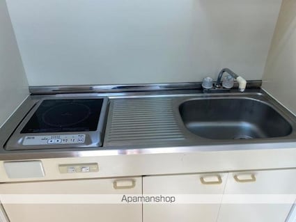 ルミエール三条[1R/22.8m2]の内装3