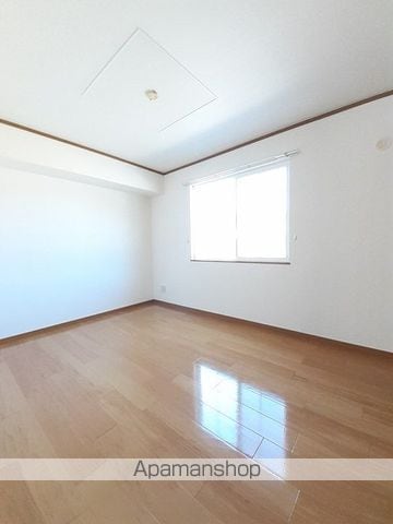 ベルメゾン高島Iの内装写真