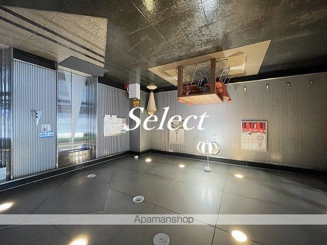 ベイステージ元町の玄関写真