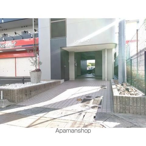 UNAX ーVの玄関写真