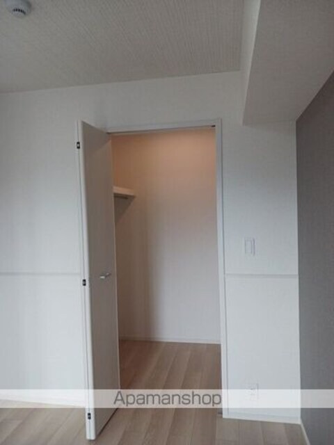 和歌山県和歌山市紀三井寺[1LDK/41.1m2]の収納