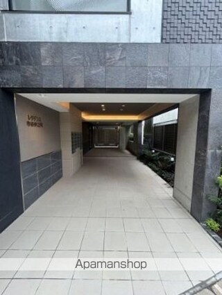 レジデンス市谷仲之町[1R/25.19m2]のエントランス