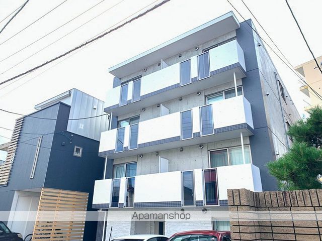 クレステージ西岡の外観写真