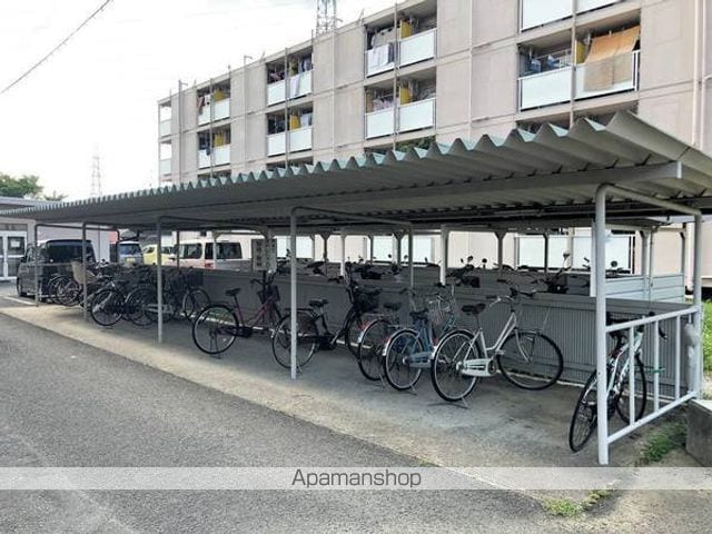 ビレッジハウス日下3号棟の内装写真