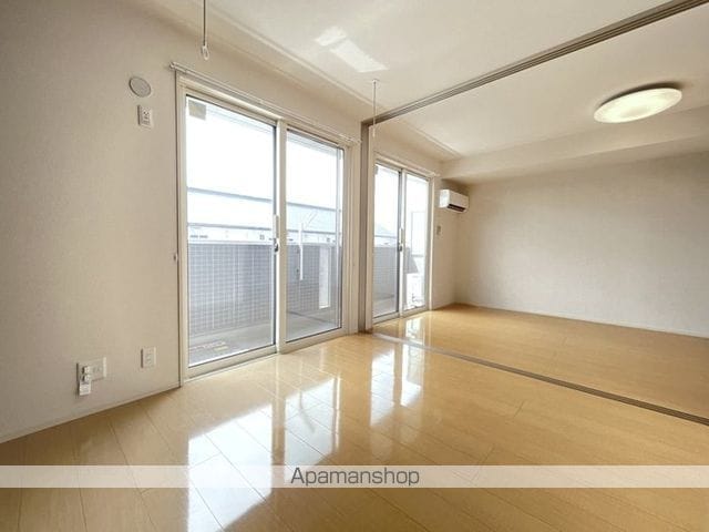 エスタシオの内装写真