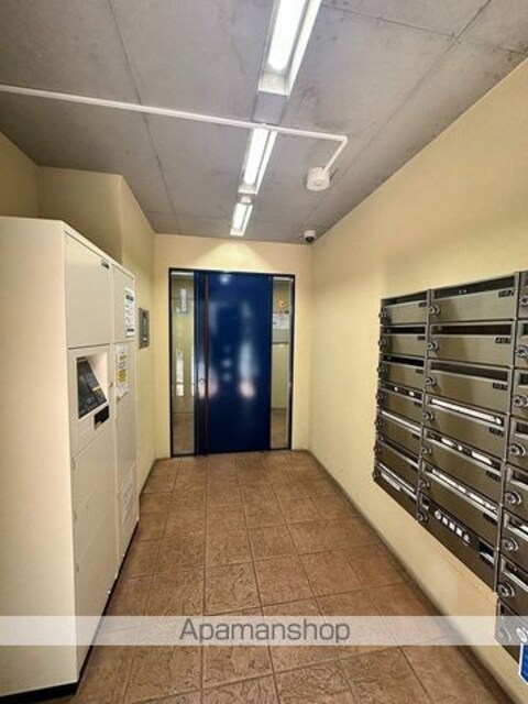 ラティエラ白金高輪[1R/30.28m2]のロビー