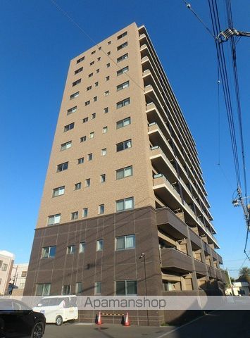 サーパス神宮参道レジデンスの外観写真