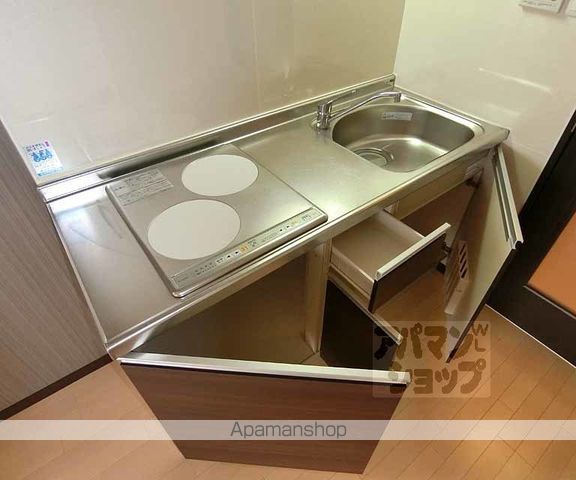 RESIDENCE二条洛中庵の内装写真