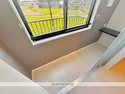 Ｗｏｏｄｓｔｏｃｋ　Ｎｅｓｔ[1LDK/41.32m2]のバルコニー