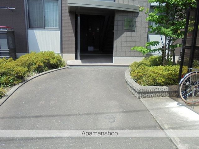 ディアスワンズ竹内の玄関写真