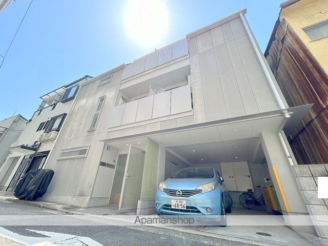 エヌエムキャラントシスの外観写真
