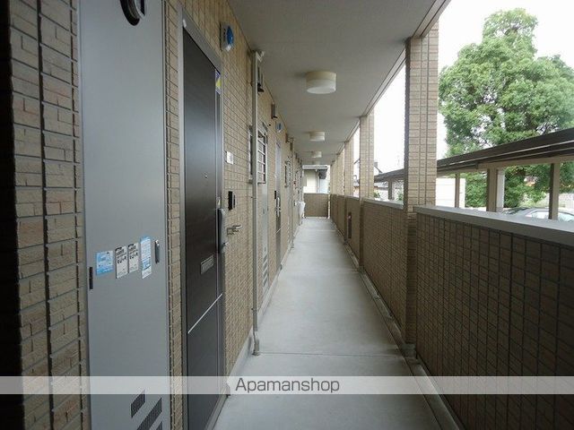 DーROOMKの玄関写真