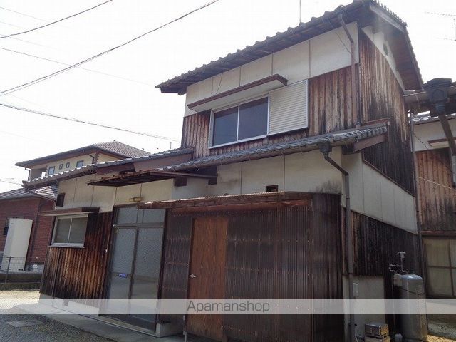 予讃線 伊予小松駅 徒歩8分 2階建 築43年の外観写真