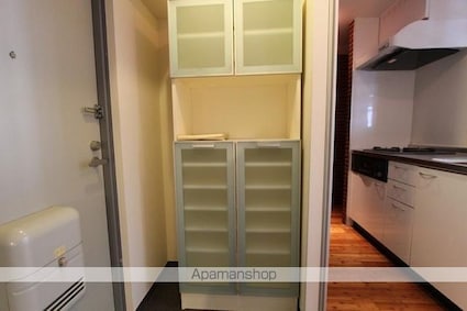 コリドールベイ[1K/39.87m2]の玄関