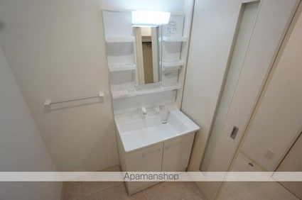 メゾンドール平和通[1LDK/44.55m2]の洗面所