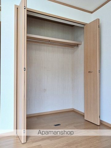 シャローン シュルの内装写真