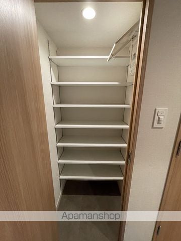 スプランディッド本町グランの内装写真