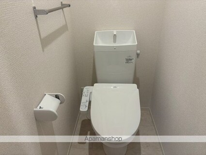 ＤーＲｅｇａｌｏ二の宮[2LDK/53.76m2]のトイレ