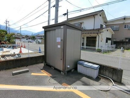 マンション元町[3LDK/69.3m2]の周辺6