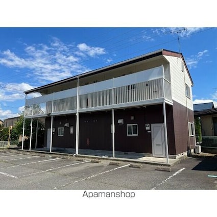 ファミーユ新村Ａ[2DK/40.57m2]の外観2