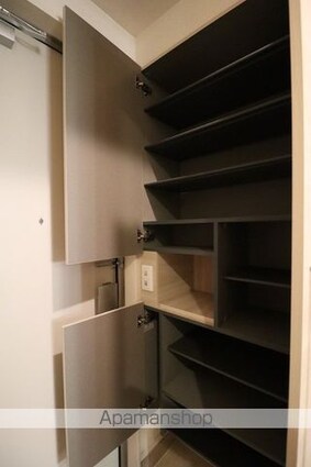 ＧＲＡＮＤ　ＤーＲＯＯＭ中条[1LDK/34.63m2]の玄関