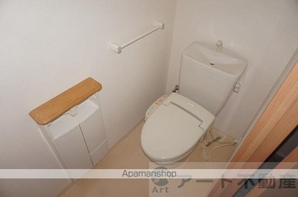 ブライムボォウレジデンス　Ｃ棟[2LDK/58m2]のトイレ