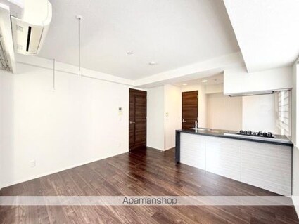 ＫＤＸレジデンス神田[1R/31.56m2]のリビング・居間3