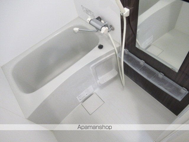 アルカンシェル岸部中の内装写真