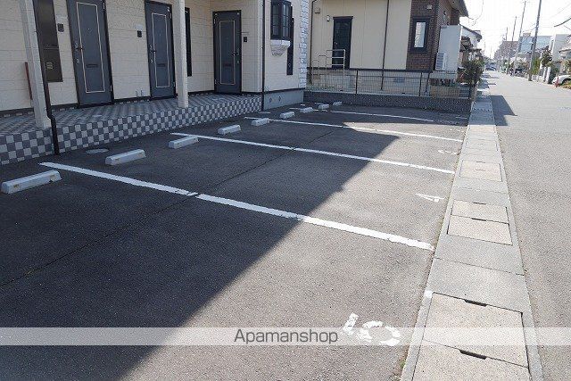 カサフロール壱番館の外観写真