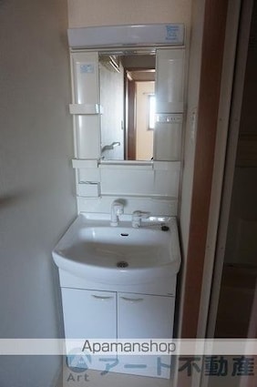 ブライムボォウレジデンス　Ｃ棟[2LDK/58m2]の洗面所